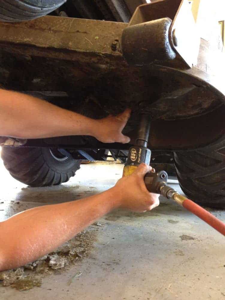 How To Sharpen Lawn Mower Blades Without Removing Them