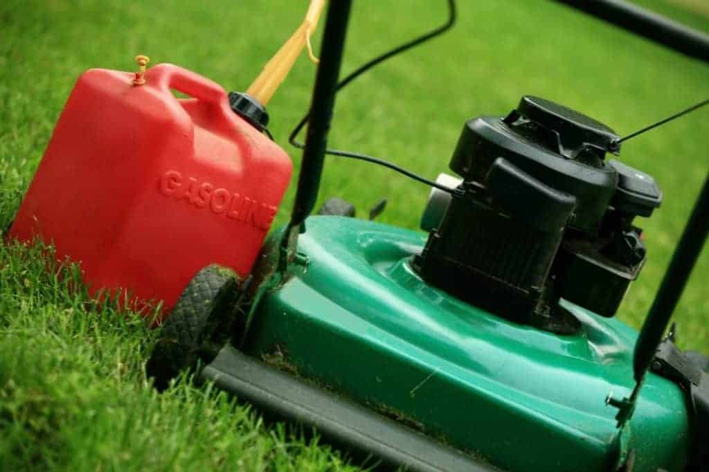 Tips For Maintaining a Petrol Mower